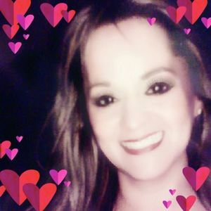 Meet your Posher, Laurie